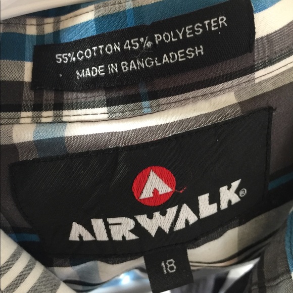 Airwalk button down shirt - Picture 2 of 3